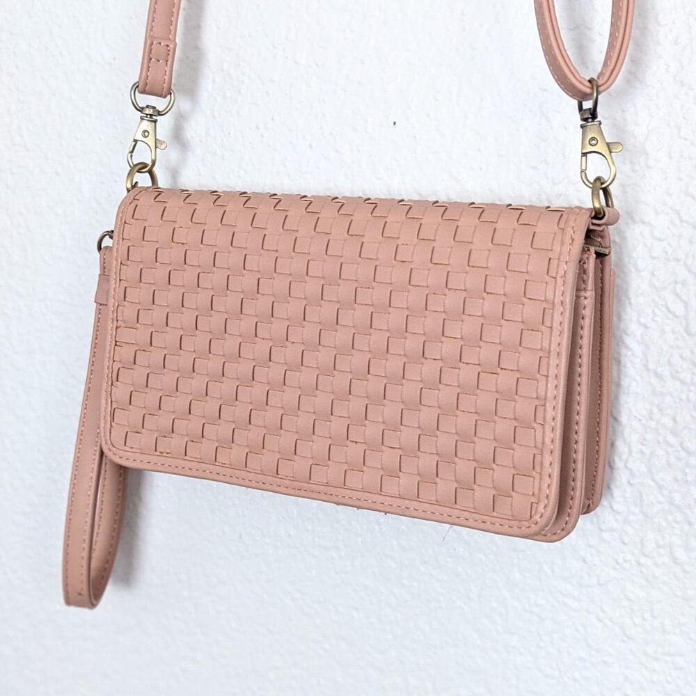Joy Susan Pastel Pink Woven Crossbody Clutch Purse Wristlet Feminine Small Girly - Picture 3 of 12